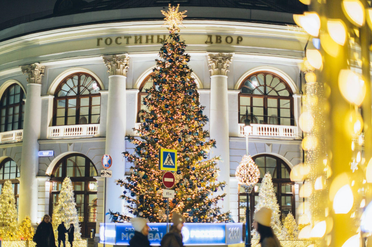 Luxury Designer Brands Offering High-End Artificial Christmas Trees